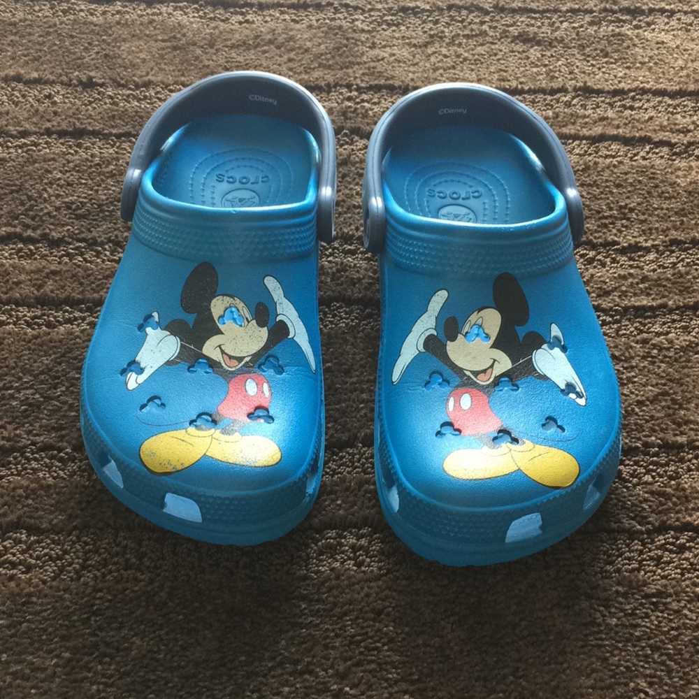 Disney Mickey Mouse Crocs